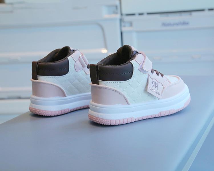 Children's High-Top Casual Sports Shoes 2026 - Soft Sole White Sneakers for Boys and Girls, Spring/Autumn Collection.