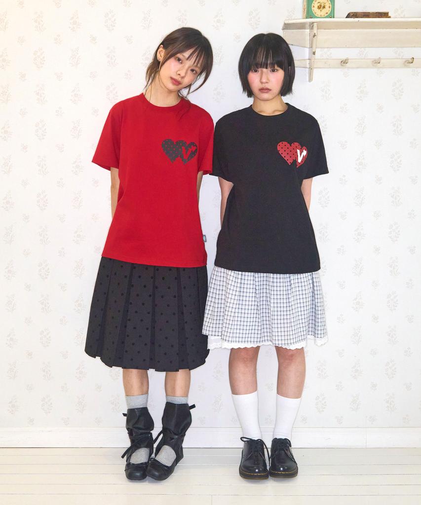 VIDEO JOCKEY Double Heart T-Shirt [Black]