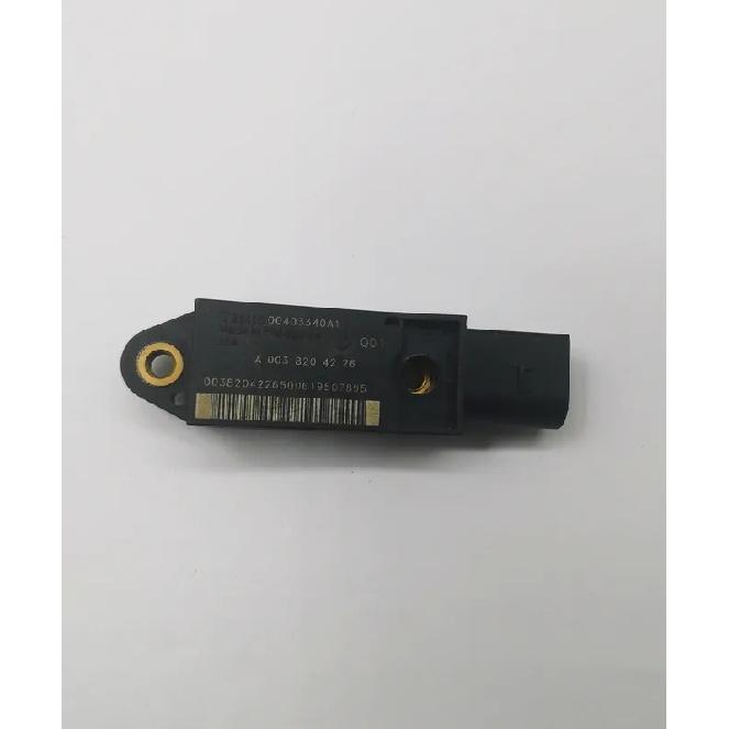 Car Auto Parts SRS Crash Sensor A0038204226 For Mercedes Benz W211