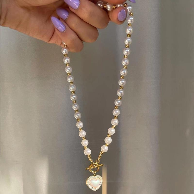 Pearl neck chain niche design sense mermaid Ji love collarbone chain, high temperament sweet necklace
