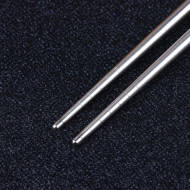 Stainless Steel Chopsticks Reusable Household Round Metal Chop Sticks Japanese Sushi Food Stick Kitchen Tableware Cutlery