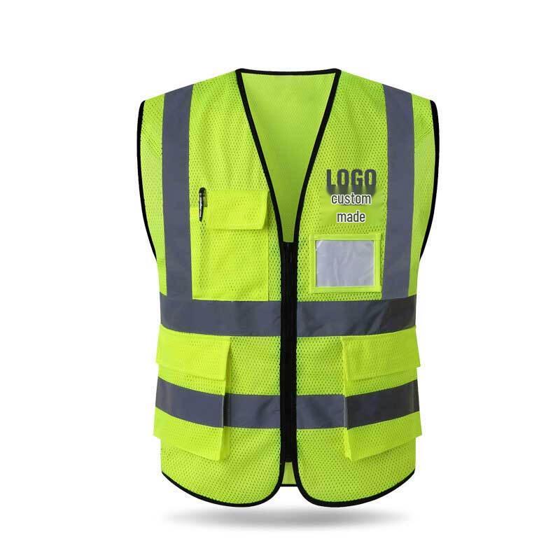 Светоотражающий защитный жилет с несколькими карманами