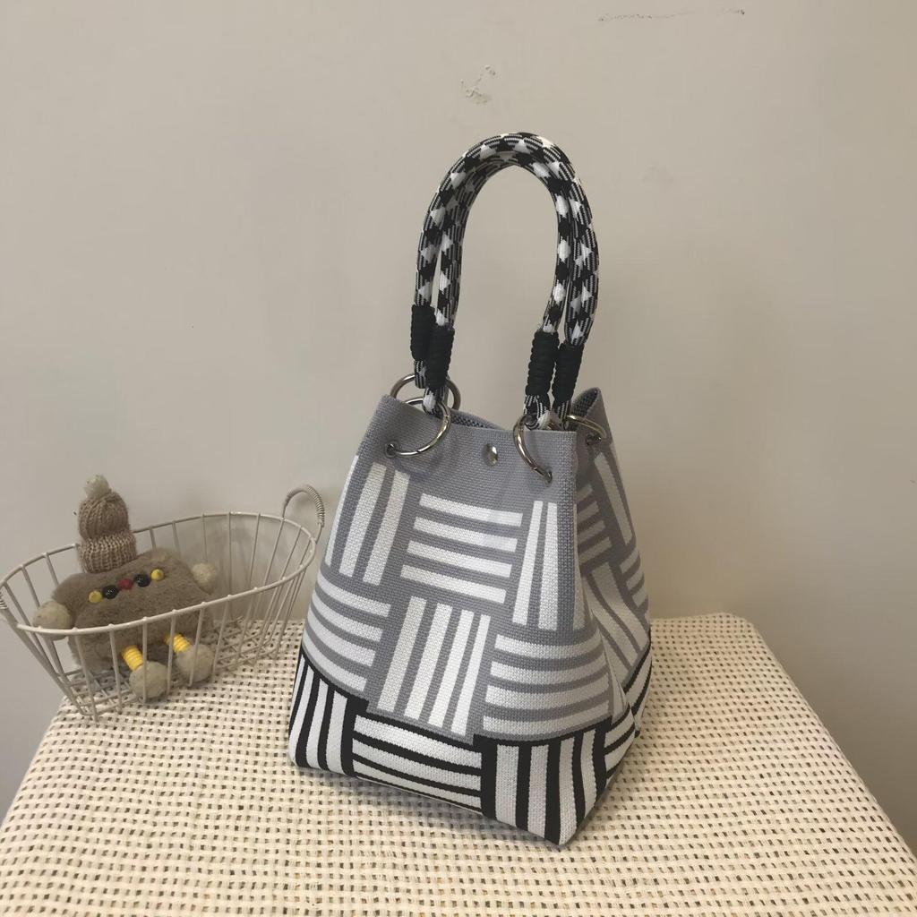 Korean Style Knitted Bucket Bag - Women's Fashion Versatile Handbag 2025
