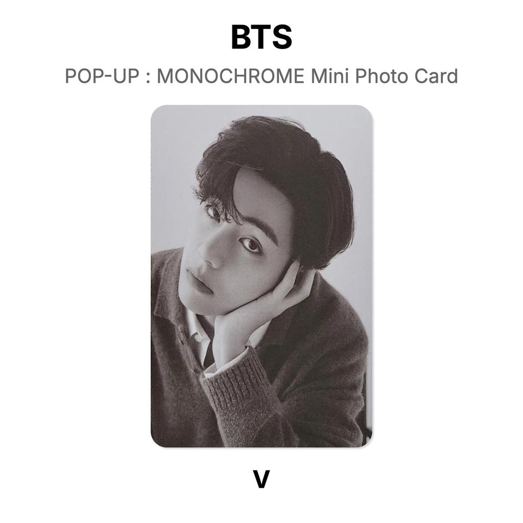 BTS SURGIR : TARJETA FOTOGRÁFICA MINI MONOCROMÁTICA Fotocarte Oficial