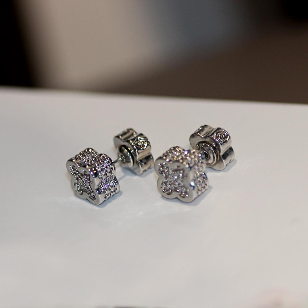 Damen High-End Modeschmuck 925er Silber Stecker mit elegantem Vorder- und Rückseitendesign