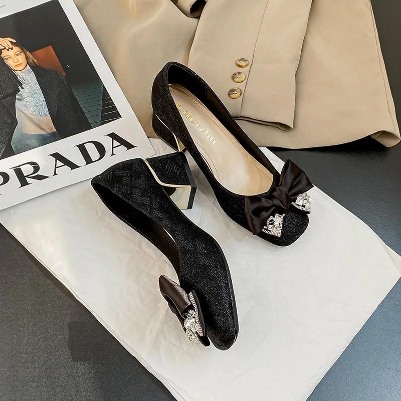 New Women Shoes Mid Heel Pumps Silk Upper Crystal Bowknot High Heel Shoes Girl Fashion Dress Shoes