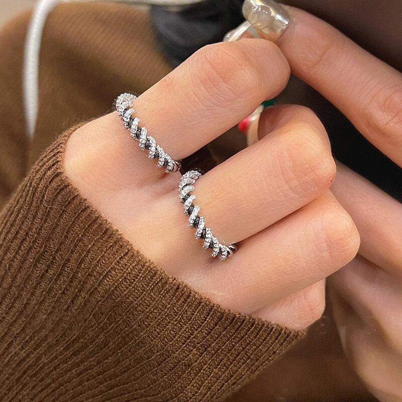 Inel cu zircon Inele de oțel inoxidabil cu zirconiu clasic Moda de lux Femei Inele cu personalitate Fete Norocoase Cadouri pentru petrecere de nuntă