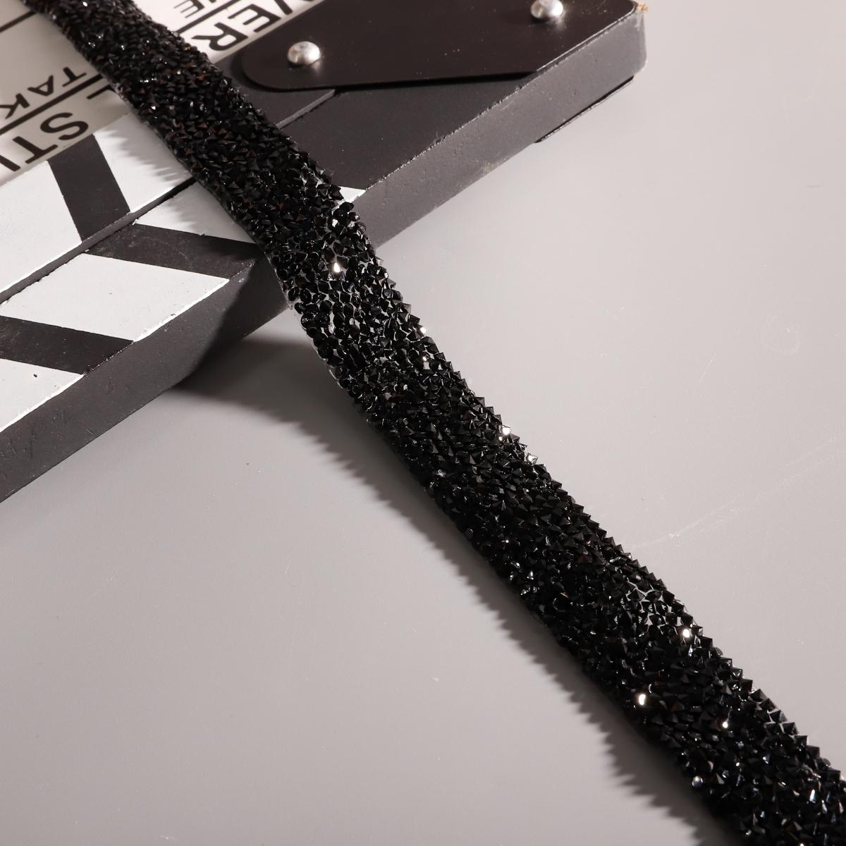 

0,91 метра Швейная отделка Кристальный мотив Стразы Горячей фиксации Лента-аппликатор с пришивными стразами Для платьев 2cm чёрный