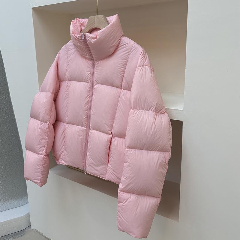 

Высокая пушистая куртка из белого утиного пуха женская короткая 2025 зима теплая дутая утолщенная куртка-хлеб большого размера S