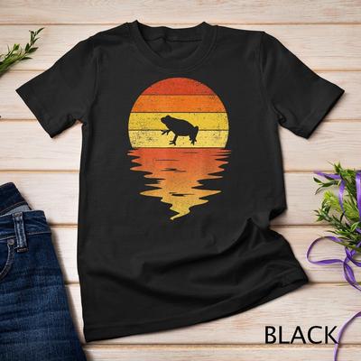 Frog Shirt Retro Sunset 70s Vintage Frog Unisex T-shirt