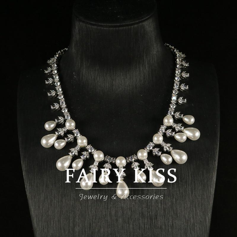 Винтажное Искрящееся Медное и Циркониевое Жемчужное Ожерелье-Чокер - Высококлассная Роскошь