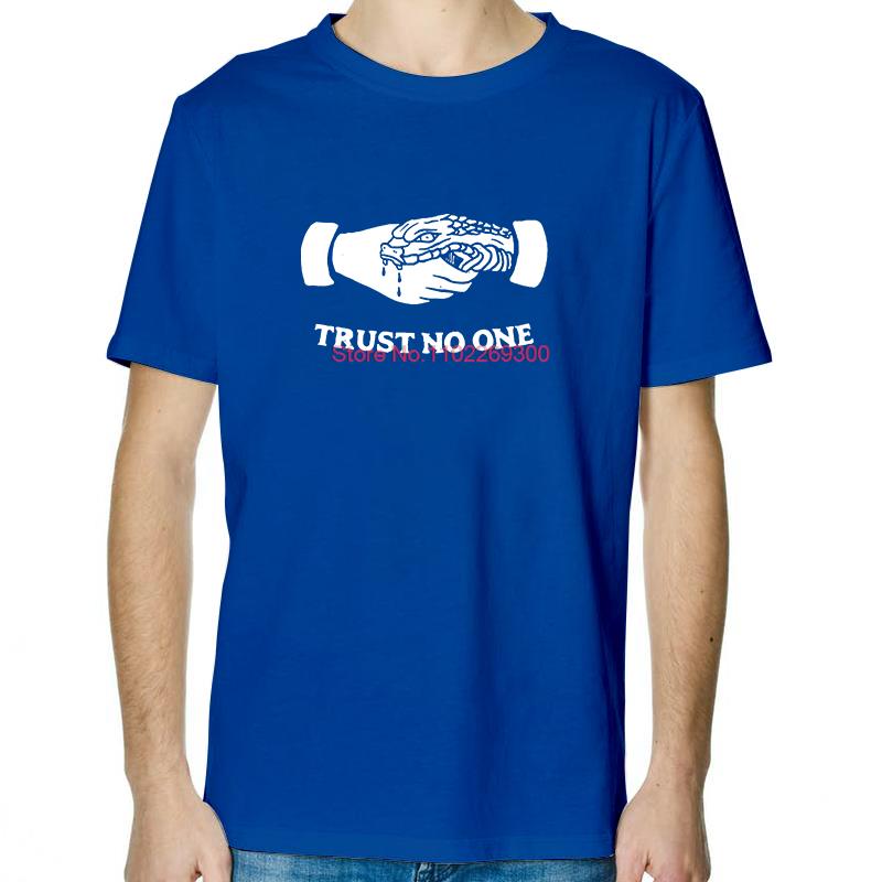Trust No One Snake Handshake Funny Shirts Graphic Tee Summer Tops  TShirt New Arrival Goods Cotton New Shirts And TShirts