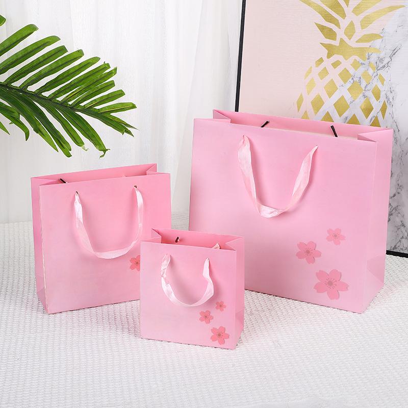 

1pc Gift Bag, Checkered Striped Paper Bag, Mini Gift Bag, Birthday Tote Bag (20 * 20 * 8CM)