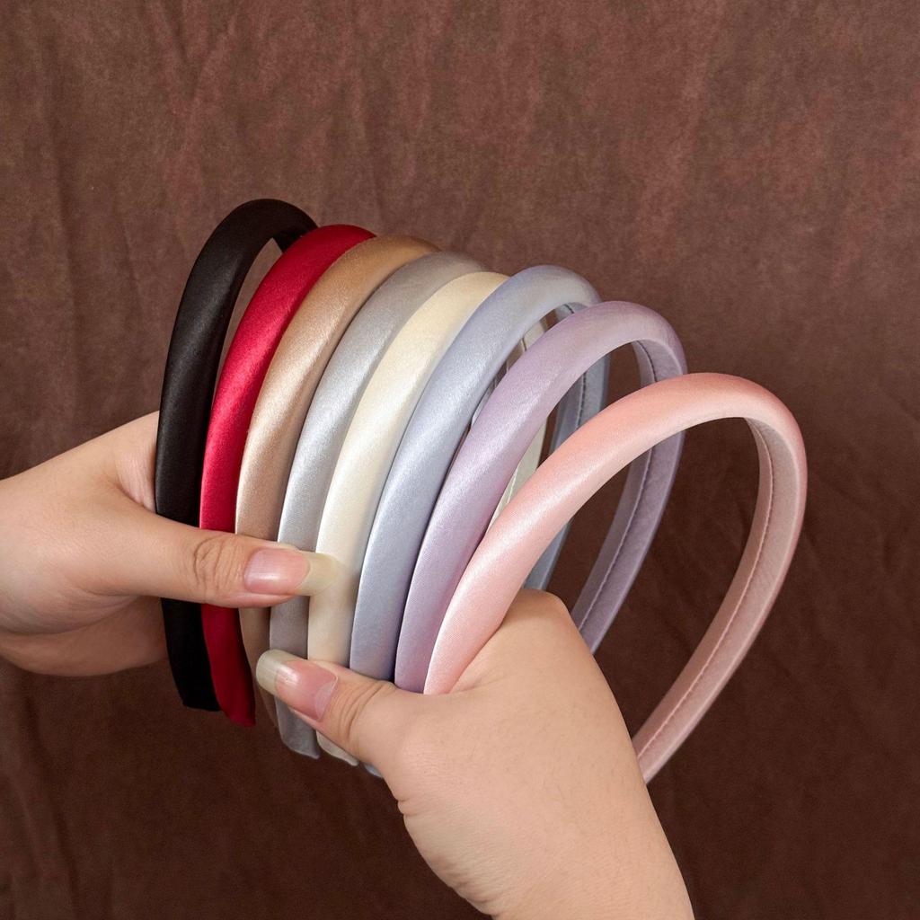 Versatile Satin Thin-Edged Anti-Slip Headband for Women - High-End, Everyday Wear, Face Washing Hair Clip.
