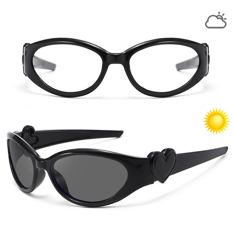 

3-8-year-old children s anti blue light glasses photochromic sunglasses cute heart sunglasses outdoor sports protective glasses