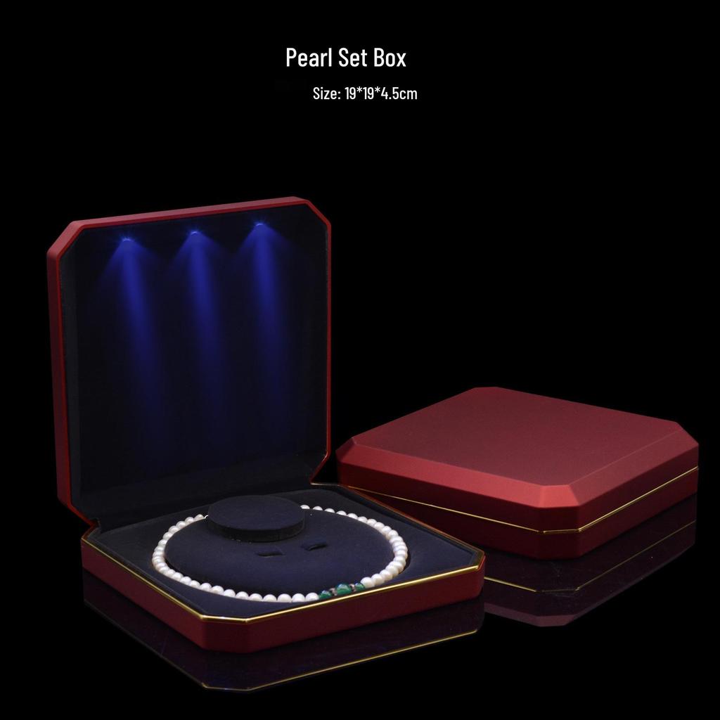 Gold LED Jewelry Set: Necklace & Pearl Three-Piece in Champagne Box