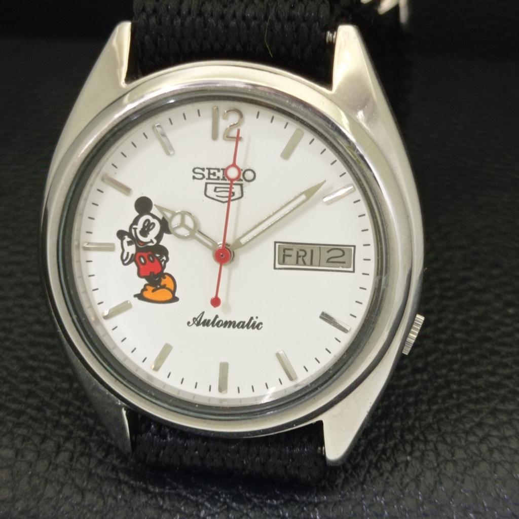 AUTOMATIC VINTAGE SEIKO 5 JAPAN 7009A MENS WHITE COLOR DIAL WATCH a700587-5 R203-a700587