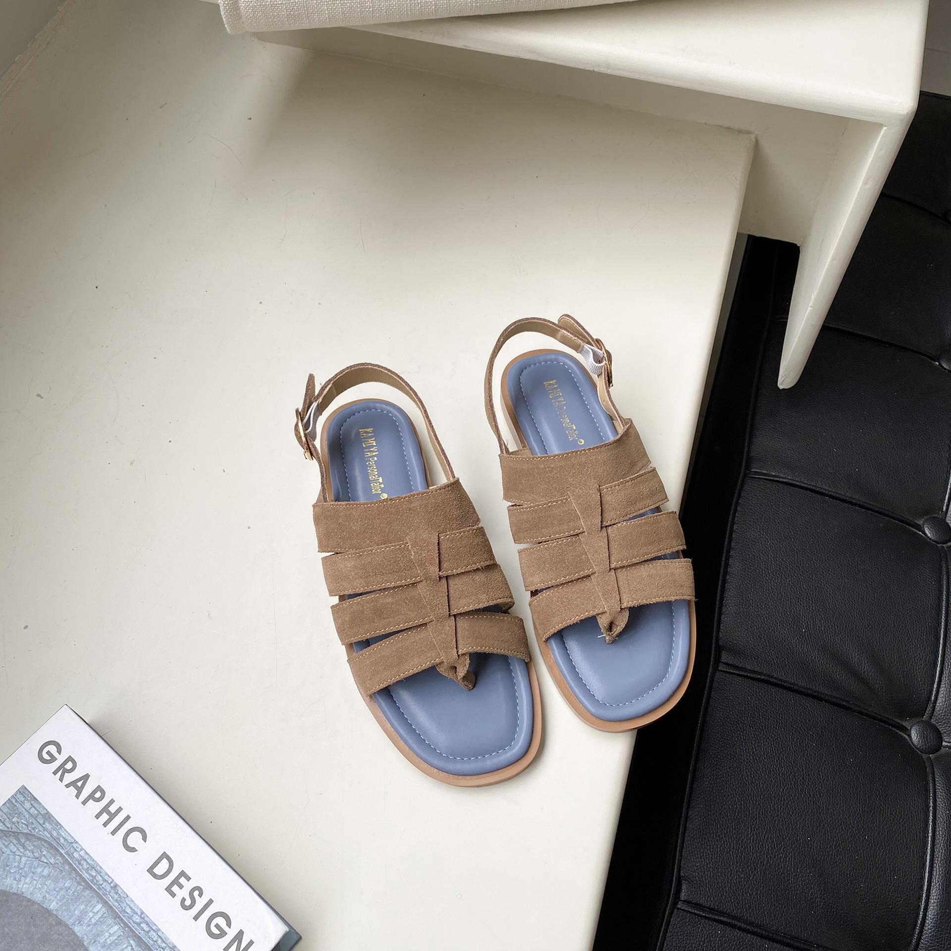 

Модные женские сандалии на плоской подошве, французские винтажные римские сандалии с открытым носком, женская летняя новая пляжная обувь 2024 года, женские сандалии 40 верблюд