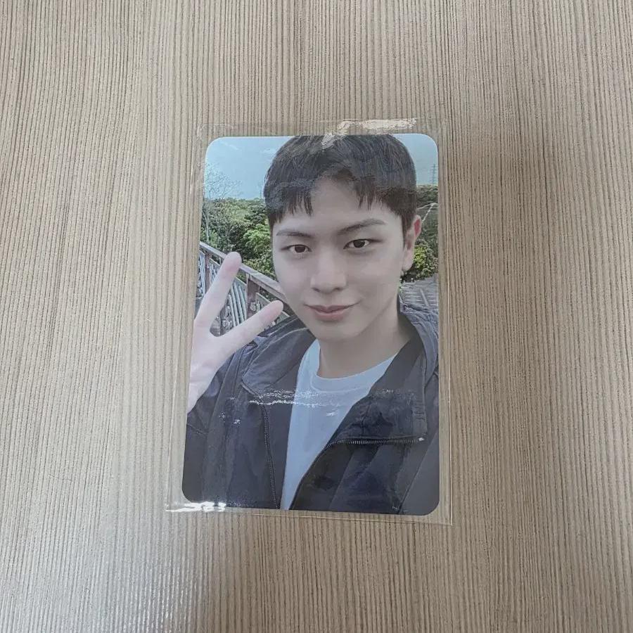 

Btob Sungjae Fancon Md Offline Bonus (50,000 Won Photocard)
