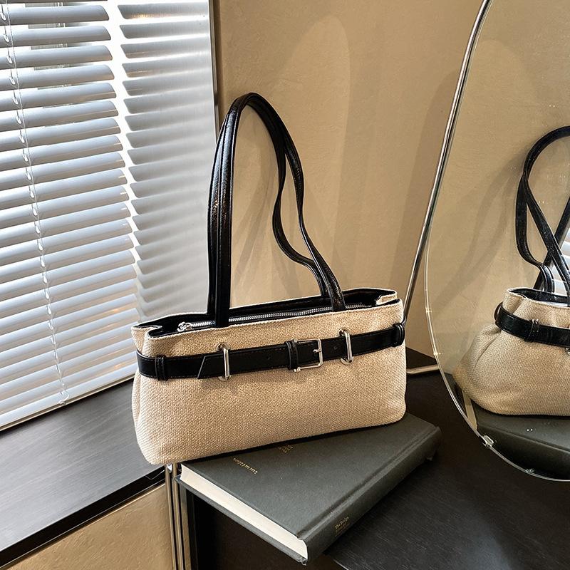 

Casual underarm bag women s 2025 new trendy fashion versatile tote bag large-capacity commuter bag 31*9*15 чёрный