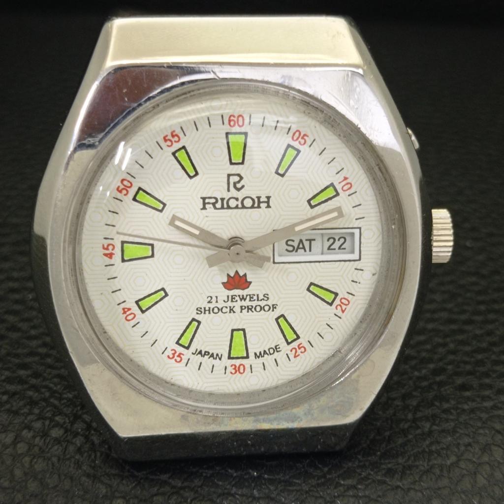 VINTAGE RICOH R31 AUTOMATIC JAPAN MENS WHITE COLOR DIAL WATCH A701947-5 R207-a701947