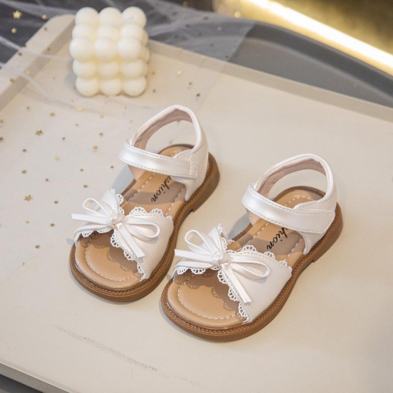 Cute Lace Bow Princess Sandals for Girls, Korean Style, New Summer Collection, Soft-soled Beach Shoes for Little Girls, Trendy