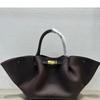 Wing bag, dumpling bag, large capacity tote bag, versatile bag, niche high-end small handbag.