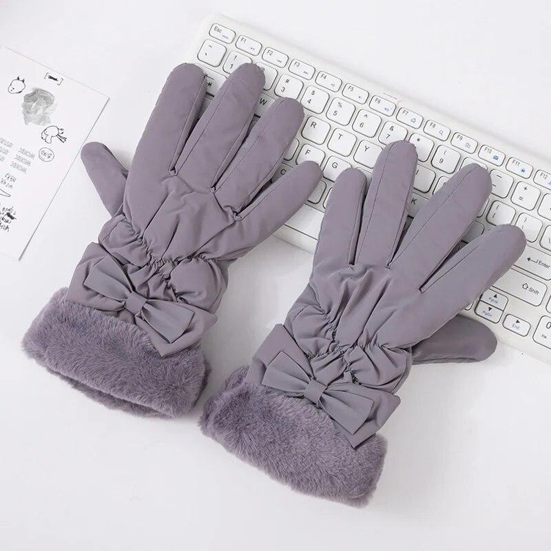 Vinterhandskar Dam Pekskärm Mjuk Hudvänlig Elegant båge Handled Utomhus Tjocka Varm Cykling Körning Damhandskar