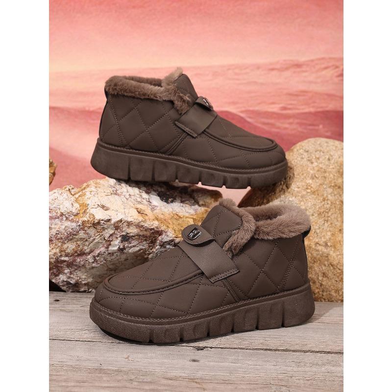 Plus Size Women's Snow Boots with Faux Fur Lining, Chunky Sole Slip-On Winter Shoes, Wide Width Non-Slip Comfort Walking Shoes Arch Support