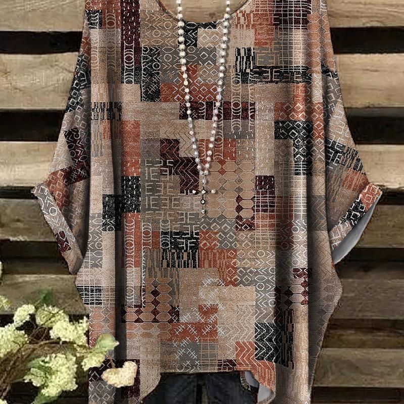 Summer fashion new large size crew neck geometric pattern print, no accessories.