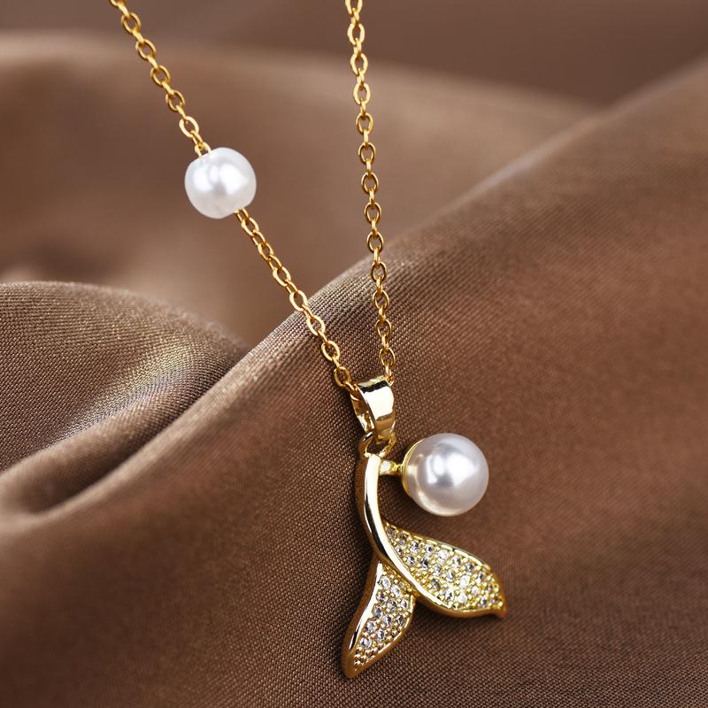Titanium Steel Necklace Ins Female Fishtail Pearl Necklace Fashion Versatile Collarbone Chain Temperament Pearl Chain With Jewelry