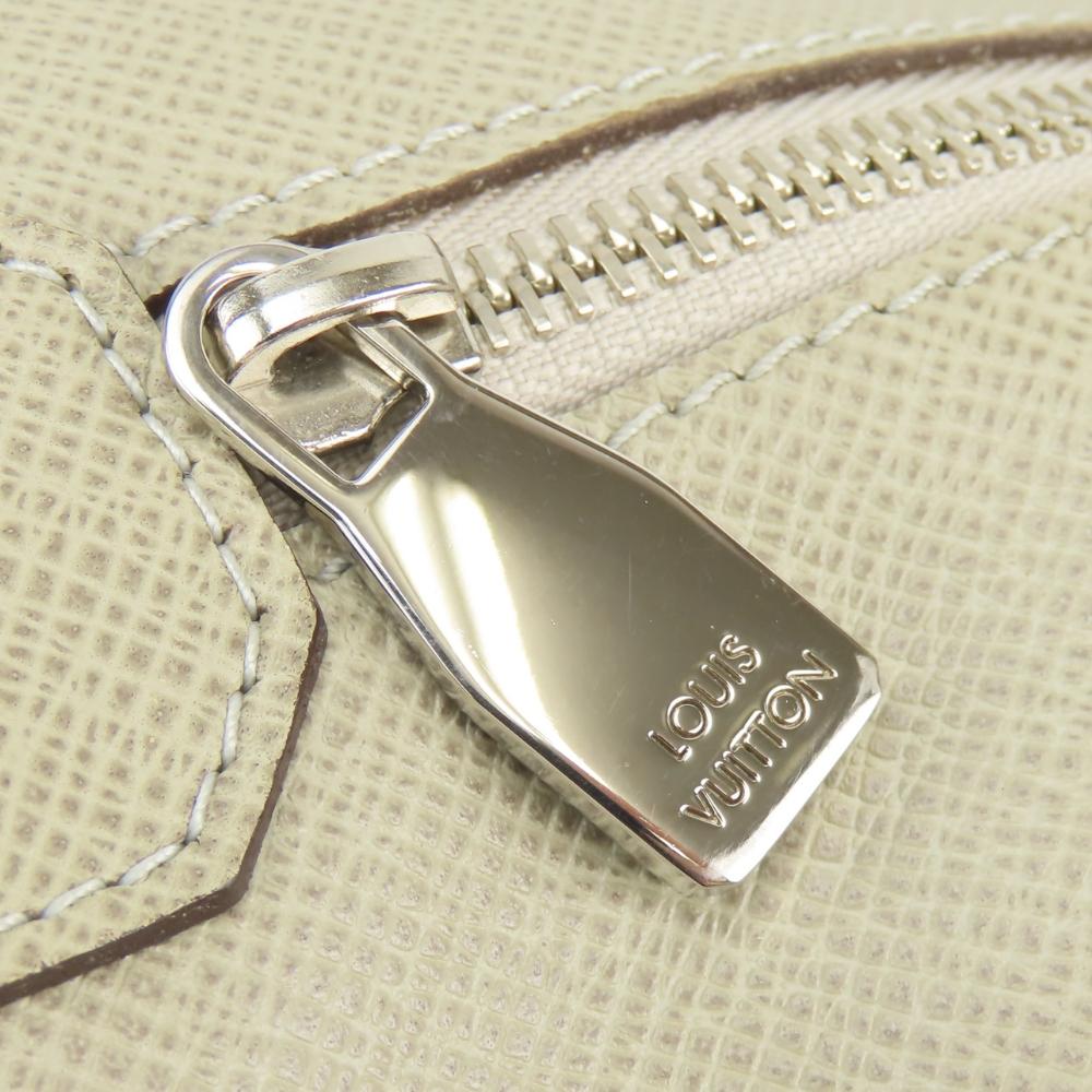 Used LOUIS VUITTON Shoulder Bag Sasha M32628 Taiga Porer Gurege