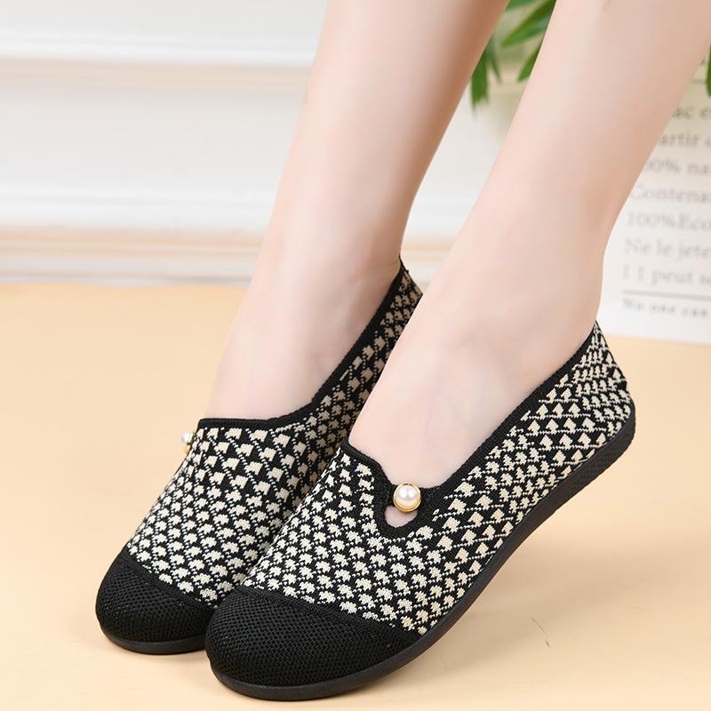 Autumn New Cloth Shoes Medium and Soft-soled Shoes Fly-woven Breathable Lightweight Casual Shoes
