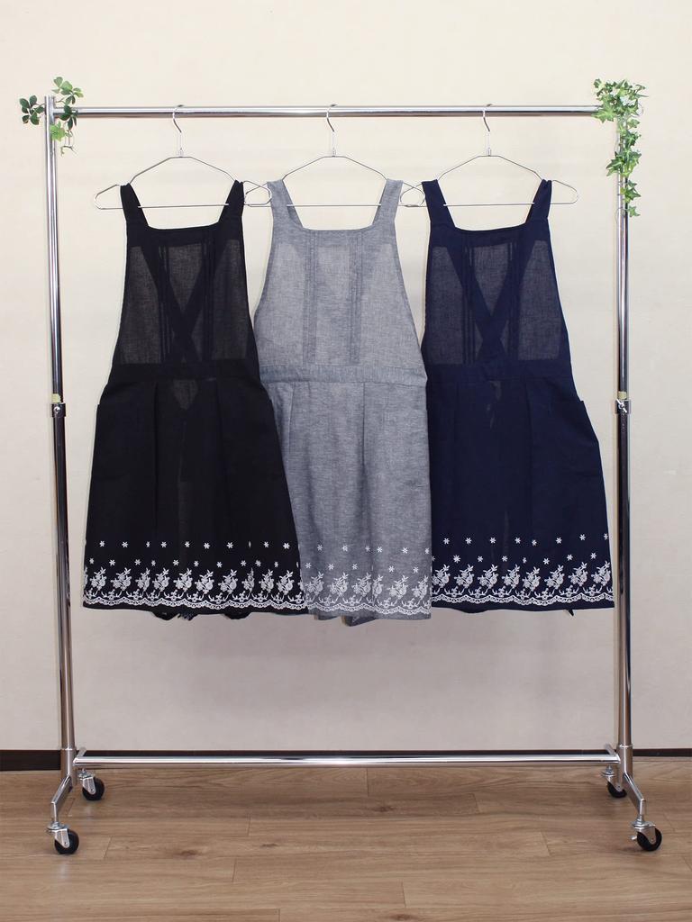 Back Cross Apron with Linen Embroidery NV
