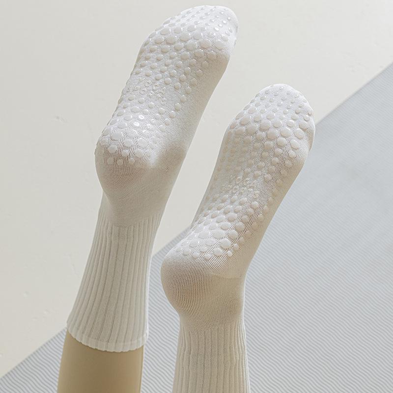 Women's Non-Slip Mid-Calf Yoga & Pilates Socks - Professional Indoor Sports & Fitness Wear for Spring/Summer