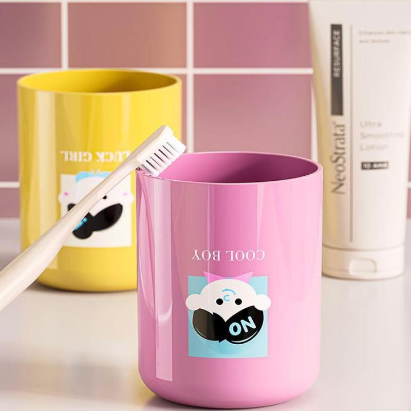 Kreslený držák na zubní kartáčky Bez vrtání Magnetický Obrácený kelímek na zubní kartáčky Nástěnný úložný prostor do koupelny Stojan na kelímky na vyplachování úst