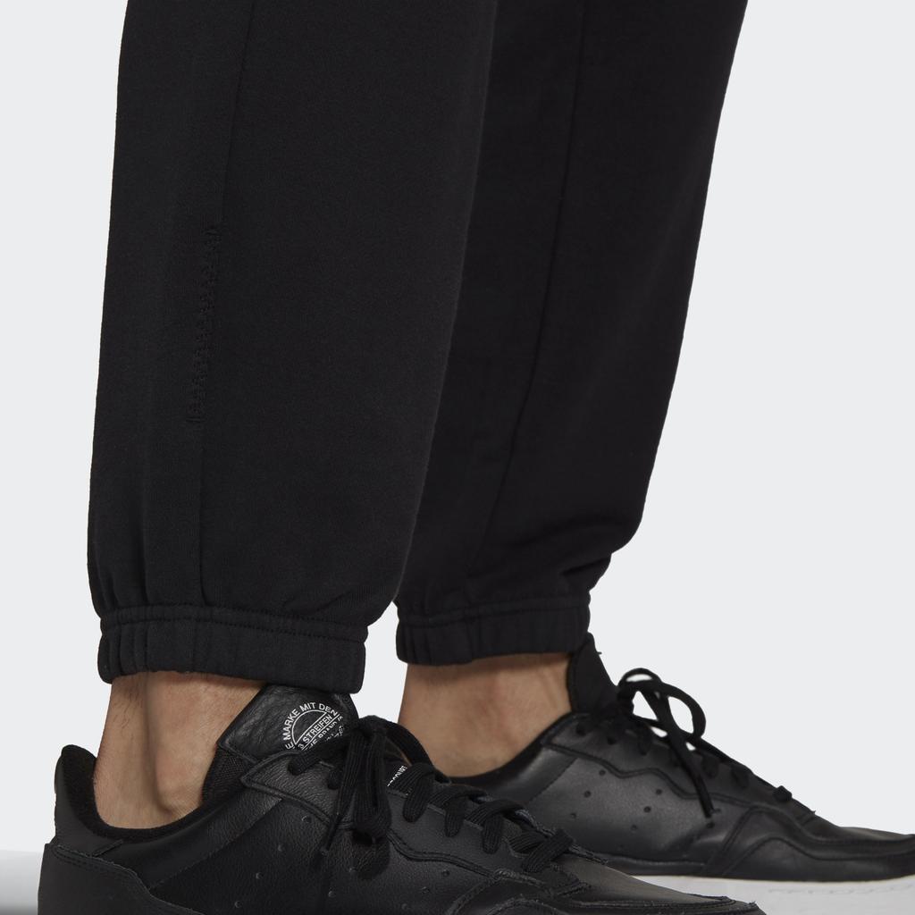 adidas Originals Trefoil Artist Pants With Circular Logo And Cuffed Ankles Men Bottoms Black HA4696