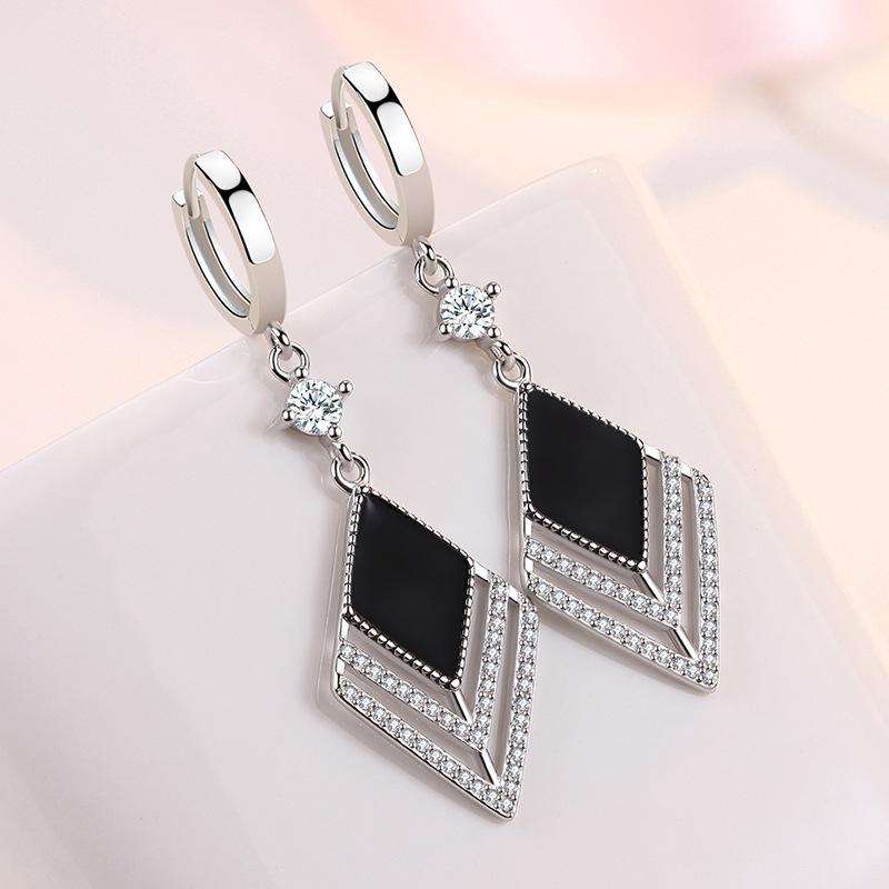 925 Sterling Silver Claws Stud Earrings with Crystal AAA CZ Stone Modern Design Fashion Versatile Accessories Women Jewelry