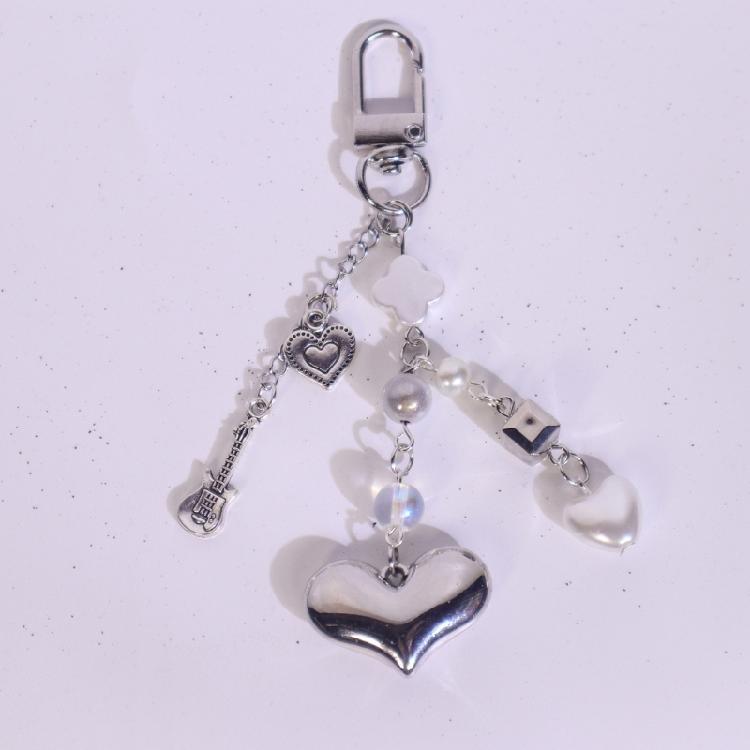 Elegant Beaded Mobile Phone Lanyard Handmade Beaded Keyring Accessory for Women