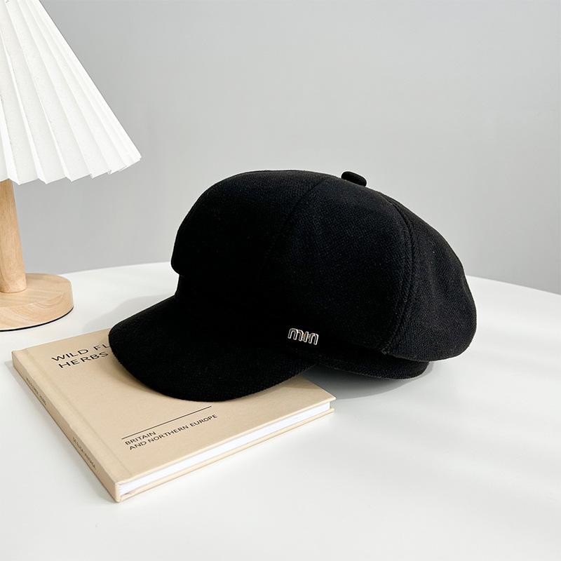 New Hat Women's Plaid Beret Fashionable Outdoor Leisure Literary Painter Hat Warm Sunshade Octagonal Hat Trendy Women