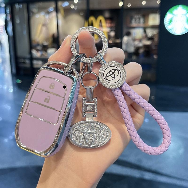 TPU Car Key Case Fob Cover for Toyota CHR Hilux Fortuner Land Cruiser 200 Camry Corolla Crown RAV4 Highland Keychain Accessories