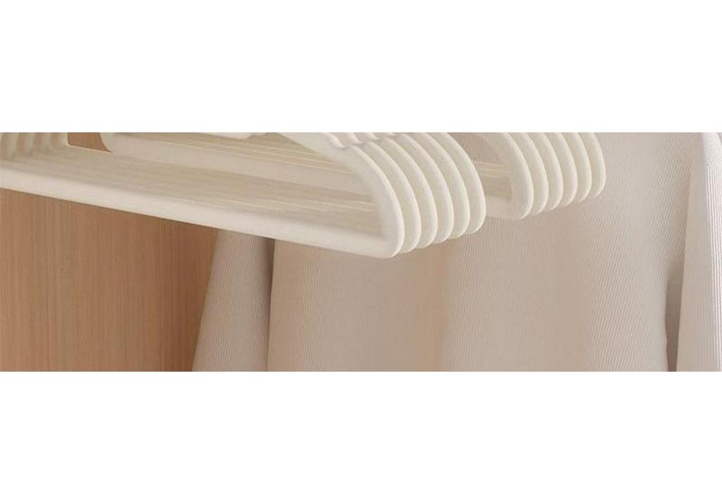 Antislip Velours Kledinghanger: Naadloze Organizer om Inzakkingen op de Schouders te Voorkomen, Ideaal voor het Drogen van Kleding Thuis en in een Studentenkamer.
