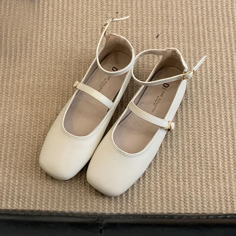 Fashion 2025 New Fashion Ankle Strap Ladies Mary Janes Flats Shoes Soft Female Square Toe Footwear Shallow Women Flats Lolita Shoes Lady