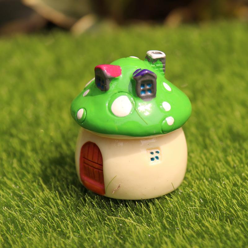 Moss Micro Landscape: Succulent & Mushroom House Ornament for DIY Miniature Gardens
