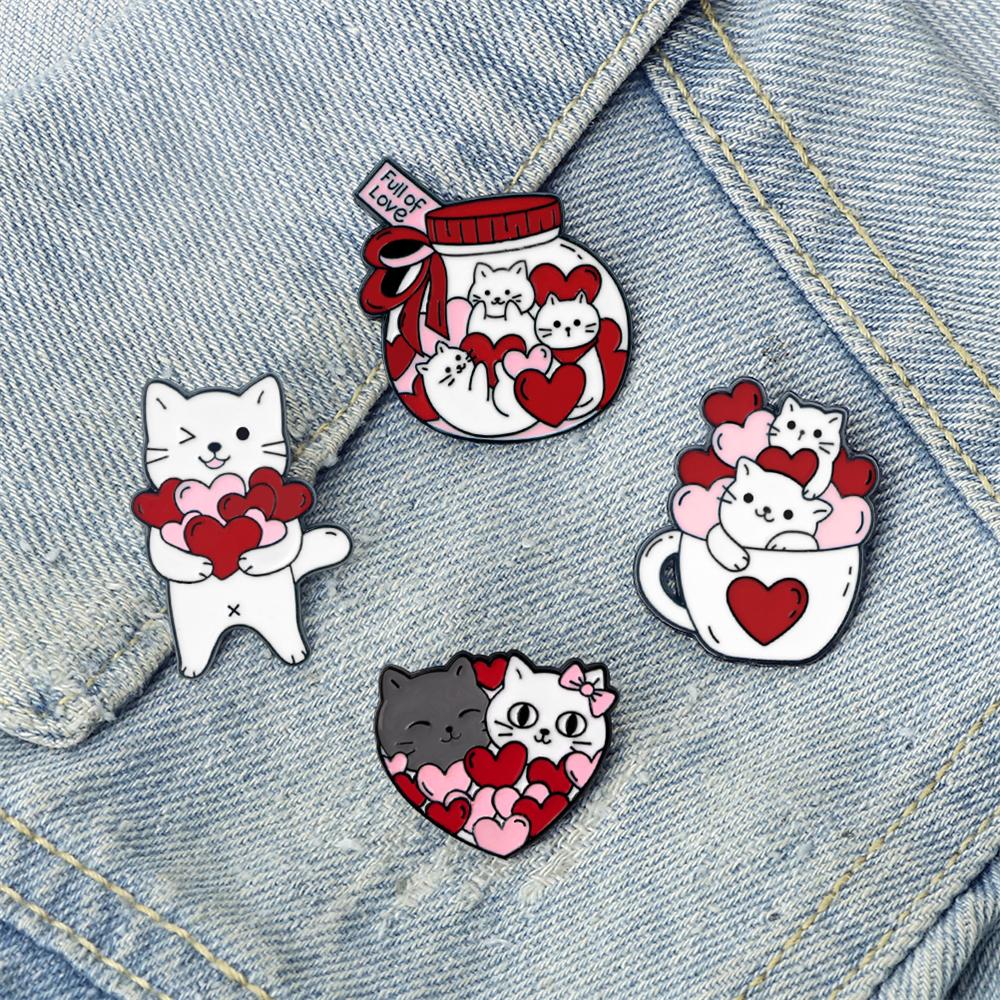 Cute Romantic Cats Love Collection Enamel Pins Cartoon White Kitten Heart Brooch Backpack Denim Lapel Badge Gifts for Girlfriend