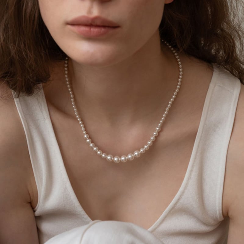 Dawn of Me Crescendo Pearl Necklace
