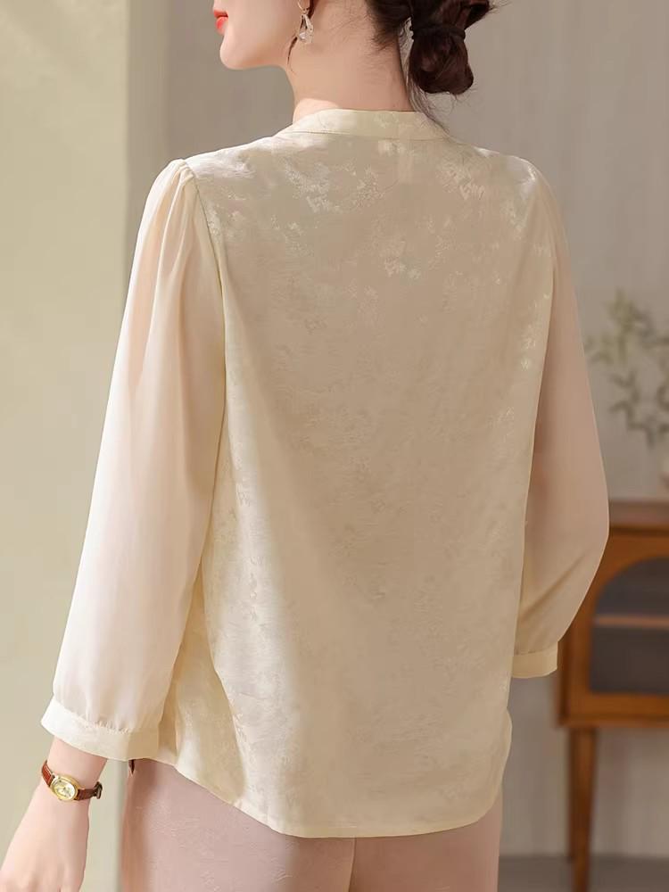 Mom's Spring Seven-Sleeve Cardigan: New 2026 Chinese National Style Round Neck Shirt for Middle-Aged & Elderly Women
