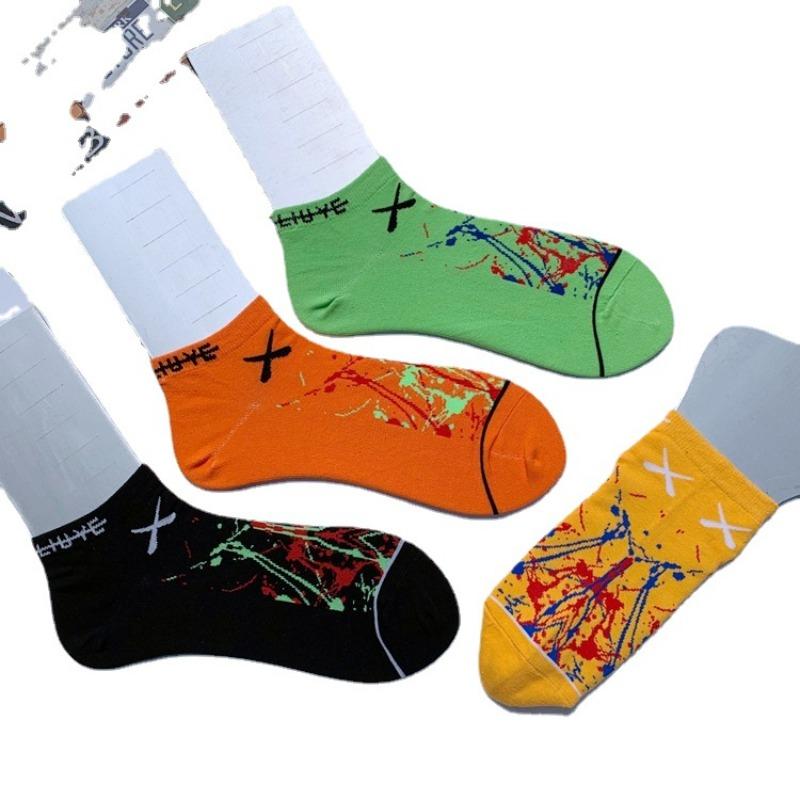 5 Pairs of Socks Men and Women Short Socks Tide College Style Hip Hop Black and White Yellow Cotton Socks