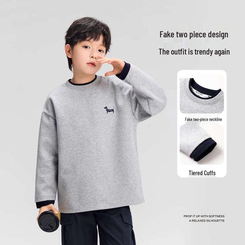 Мальчишеский свитшот с вышивкой, имитирующий многослойность, с круглым вырезом 130