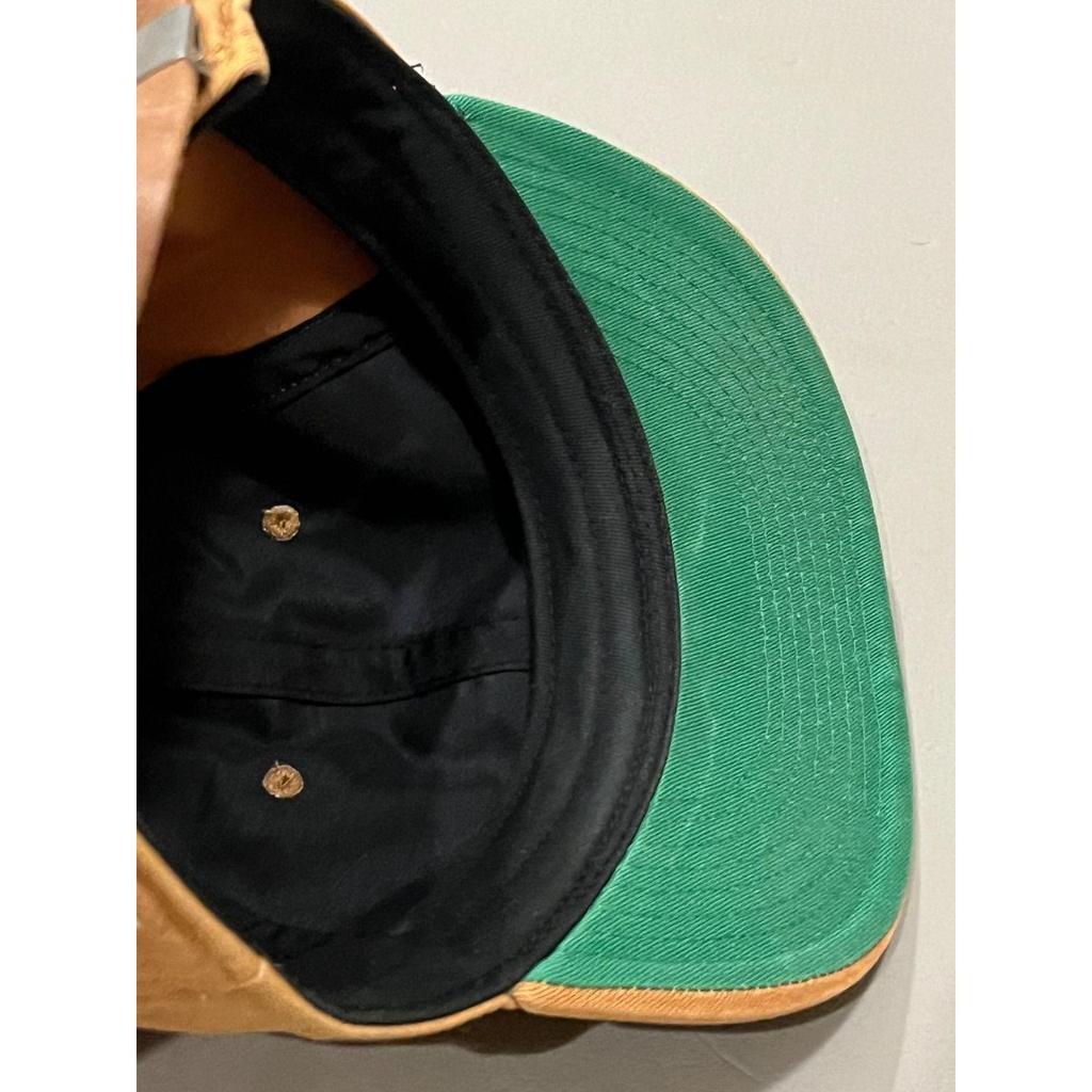 Used PALACE 6 panel cap beige leather belt
